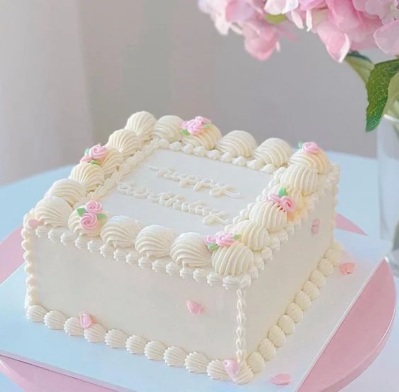 Garden Of Roses Cake