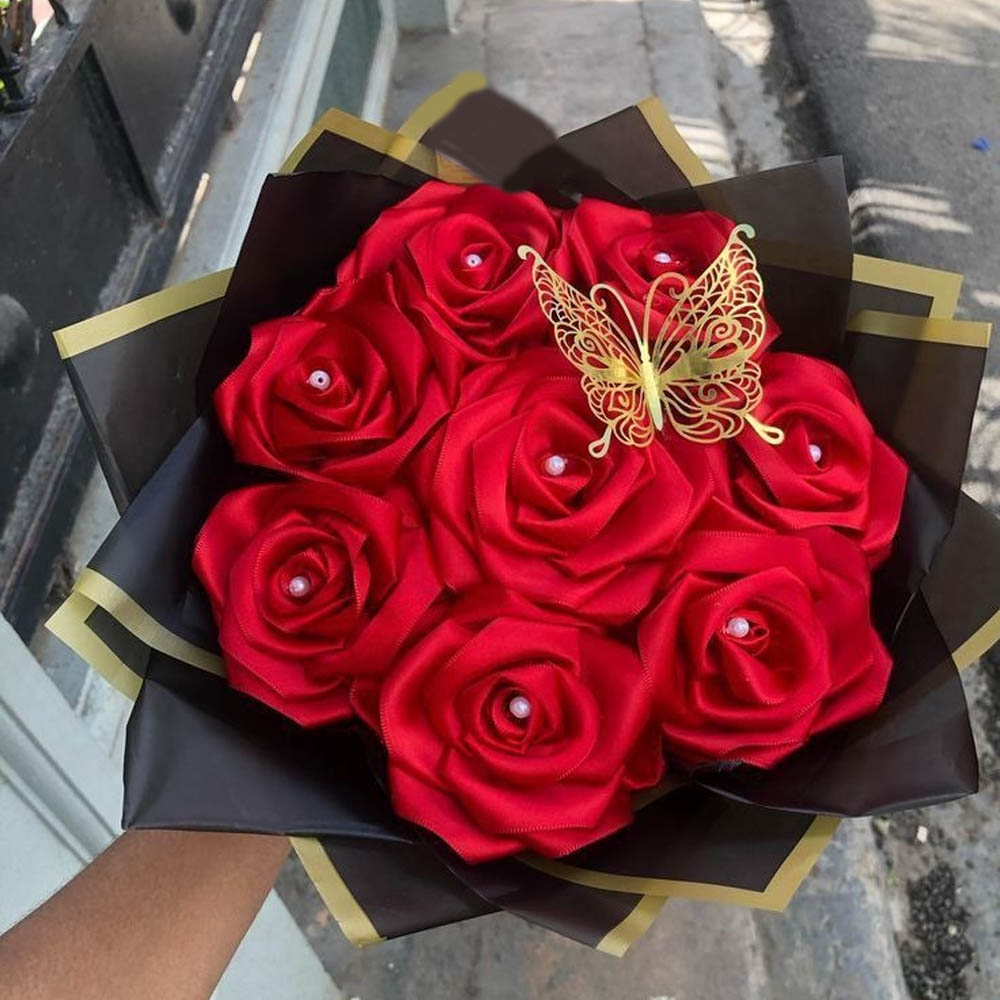 Ribbon Rose Bouquet