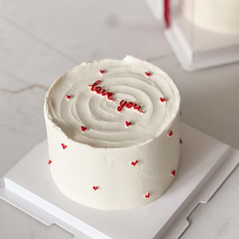 Whitish Love Cake