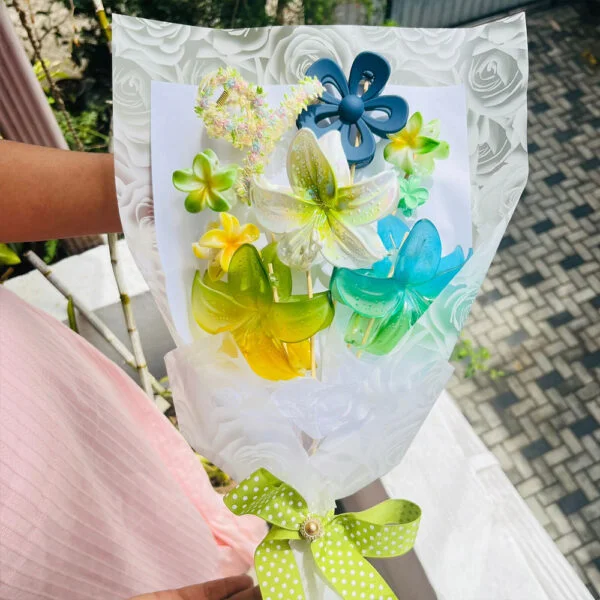 Greenish Hair Clip Bouquet