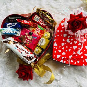 Red Heart Chocolates pack - Image 3