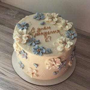 Azure Bloom Cake - 1.5kg